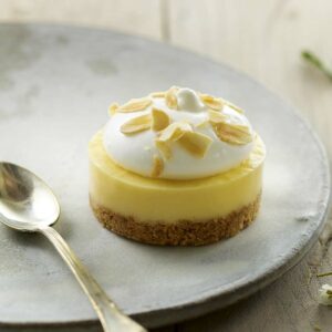 Lemon Meringue Shortbread - Traiteur de Paris